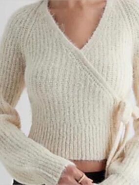 Express Cream Wrap V-Neck Sweater